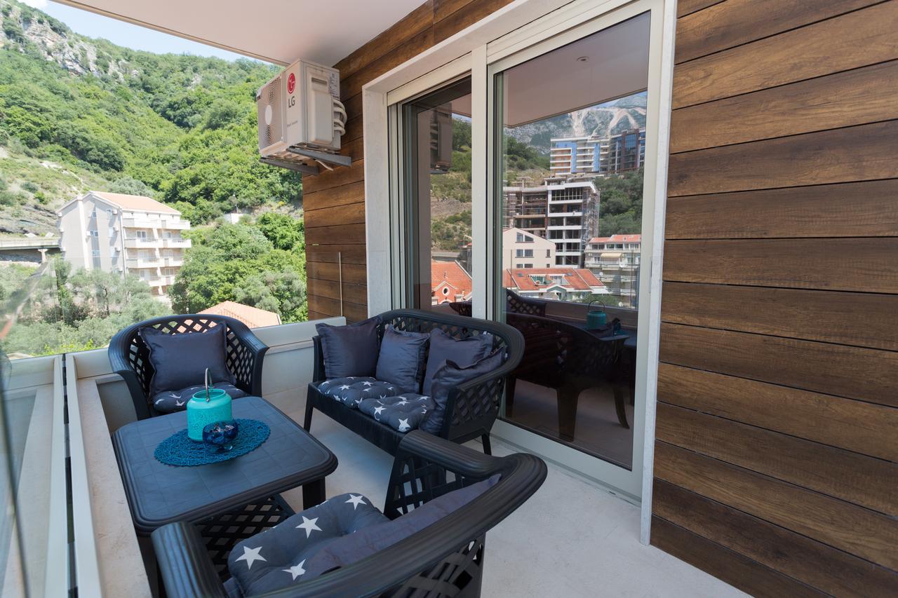 Apartment With Sea View ラファイロヴィチ エクステリア 写真