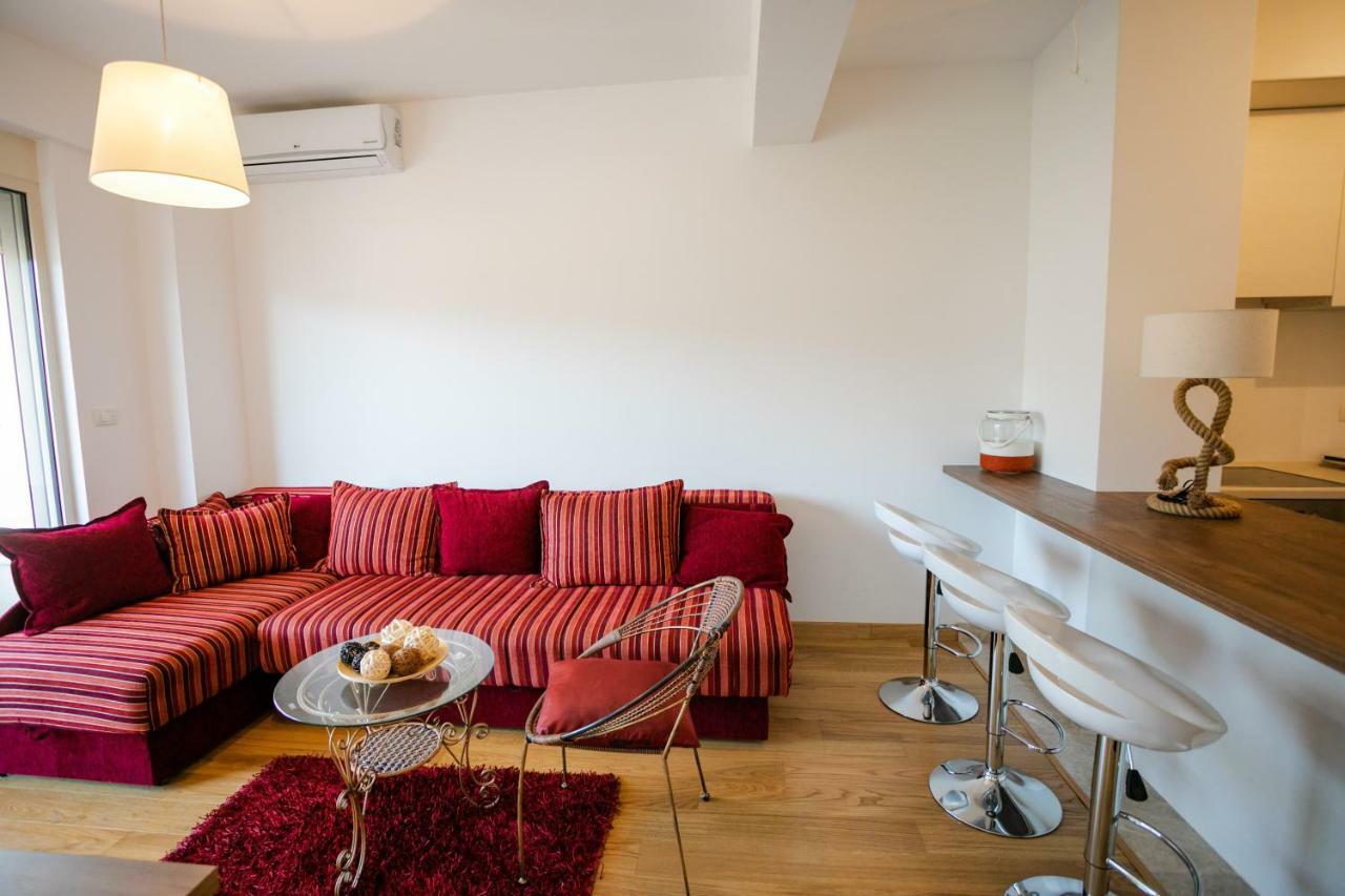 Apartment With Sea View ラファイロヴィチ エクステリア 写真