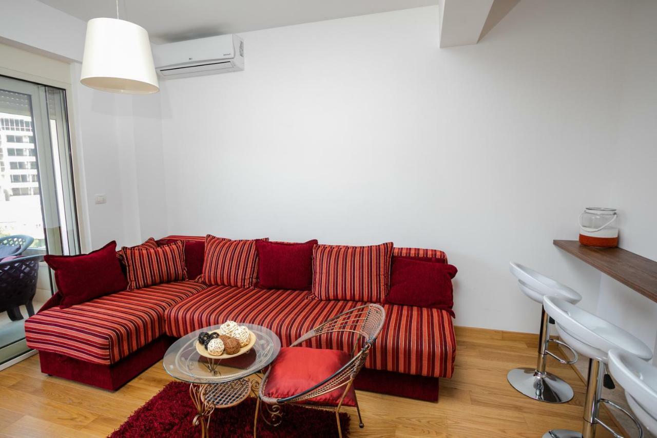 Apartment With Sea View ラファイロヴィチ エクステリア 写真